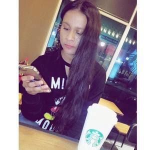 Meet your Posher, Milena